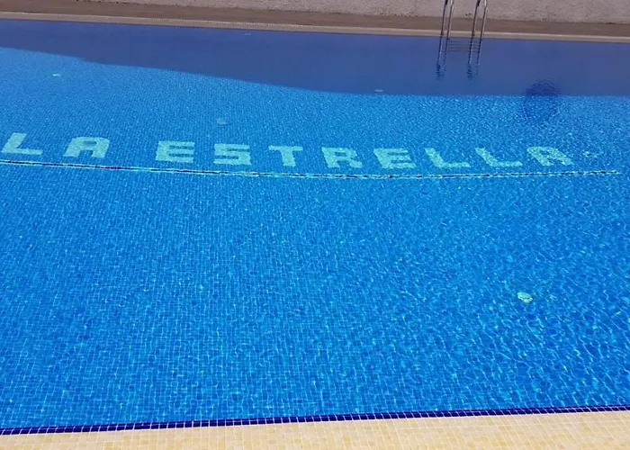 公寓 La Estrella, Cristianos 洛斯克里斯蒂亚诺斯
